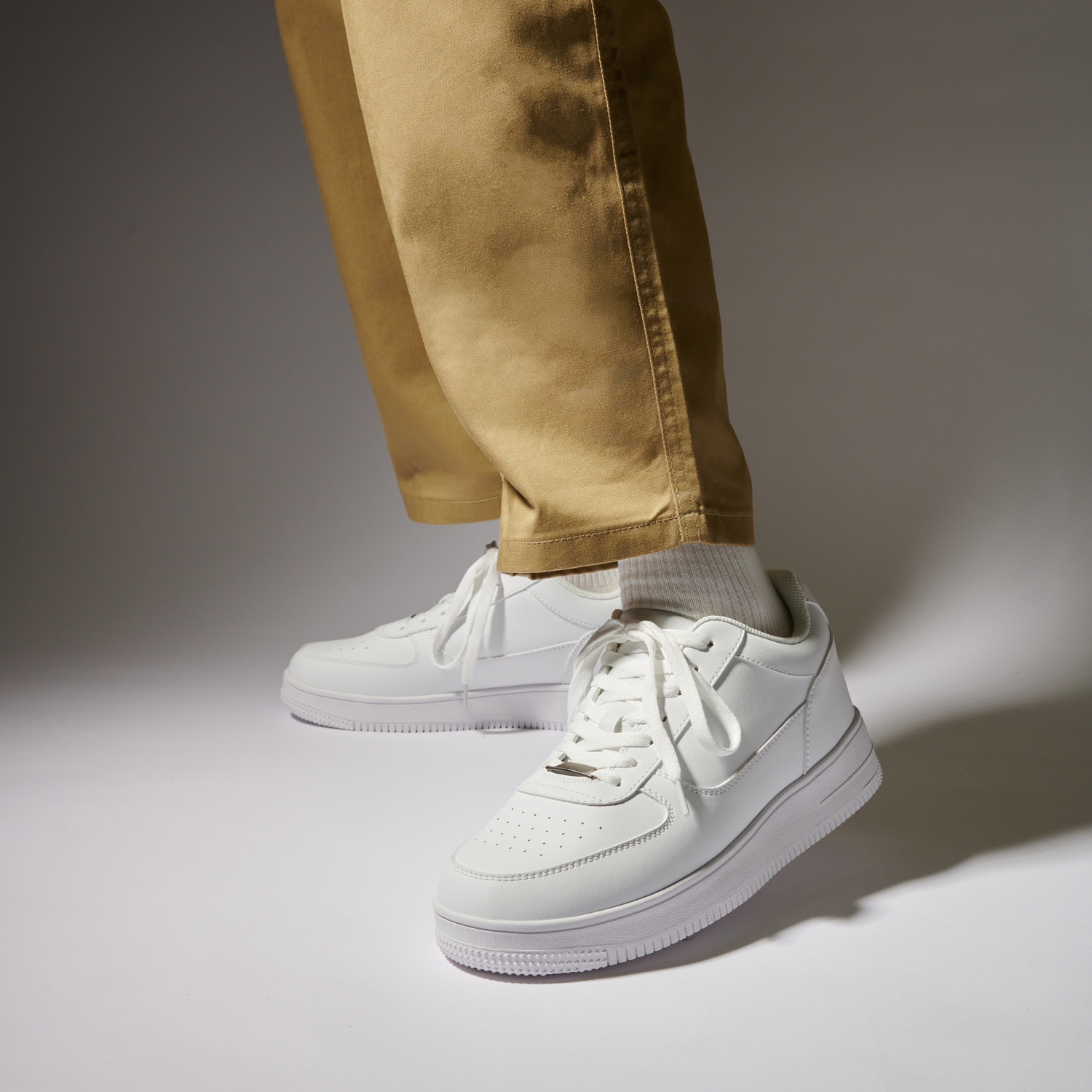 ALTIVO WHITE  (+6.5cm)